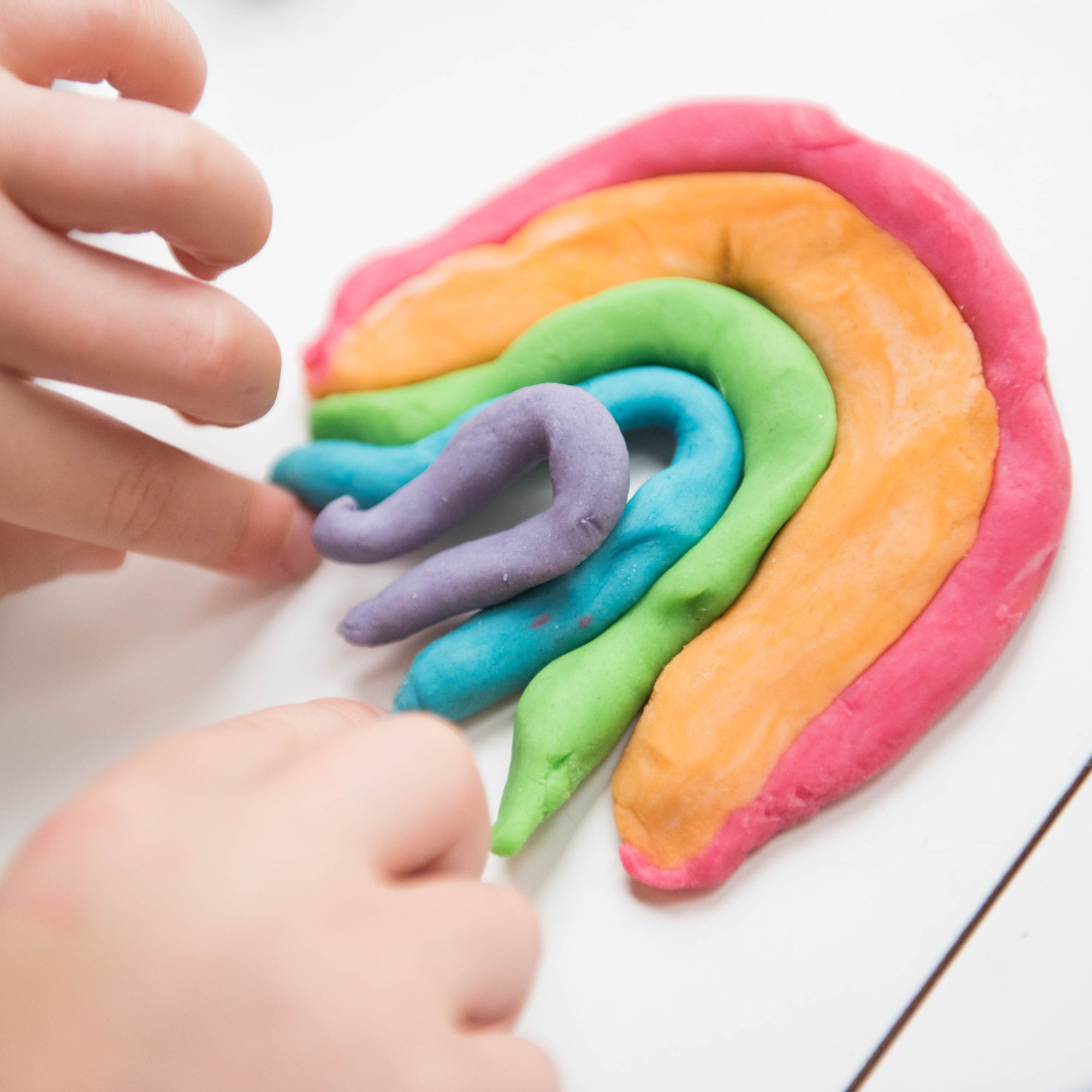 Fun with Playdough (including best-recipe!)