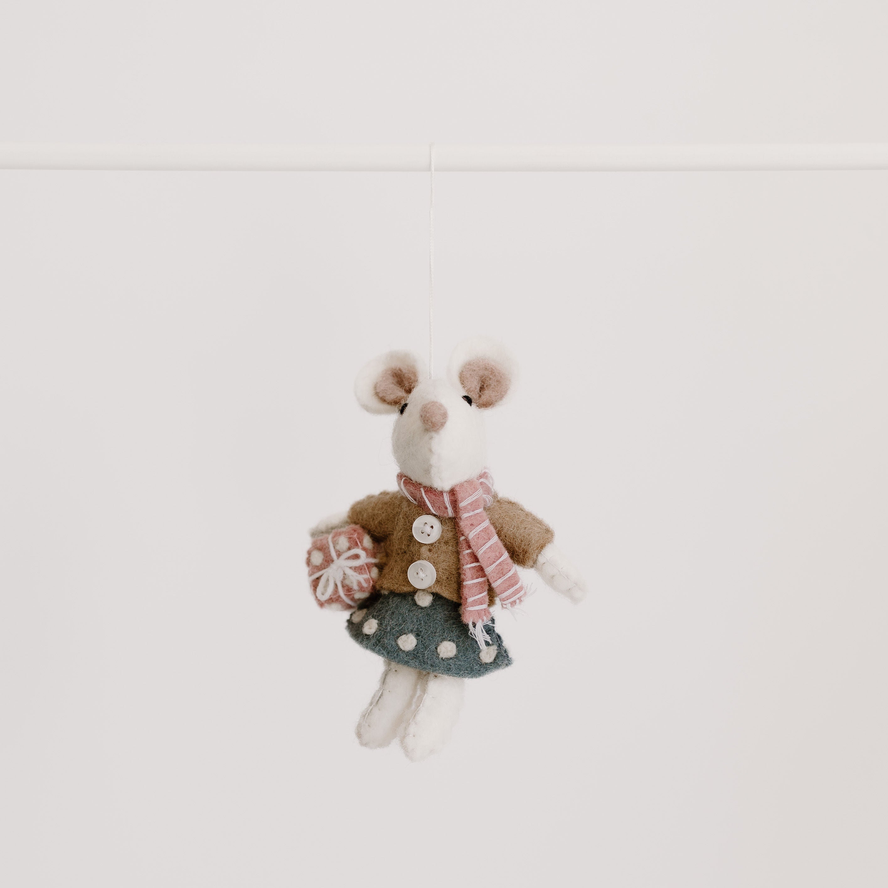 Pashom | Hanging Decoration - Natural Mouse Girl