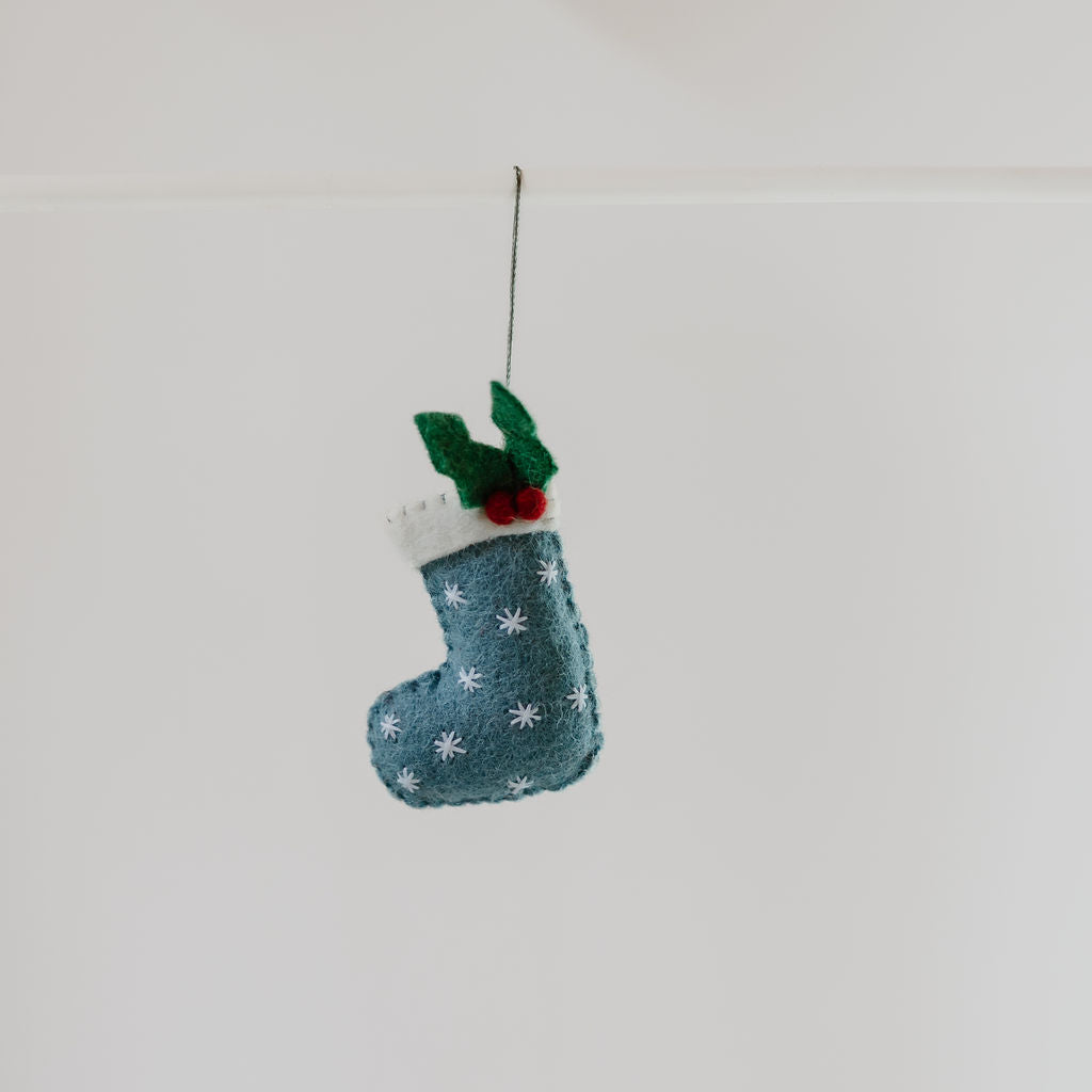 Pashom | Hanging Decoration - Stocking w/ Holly