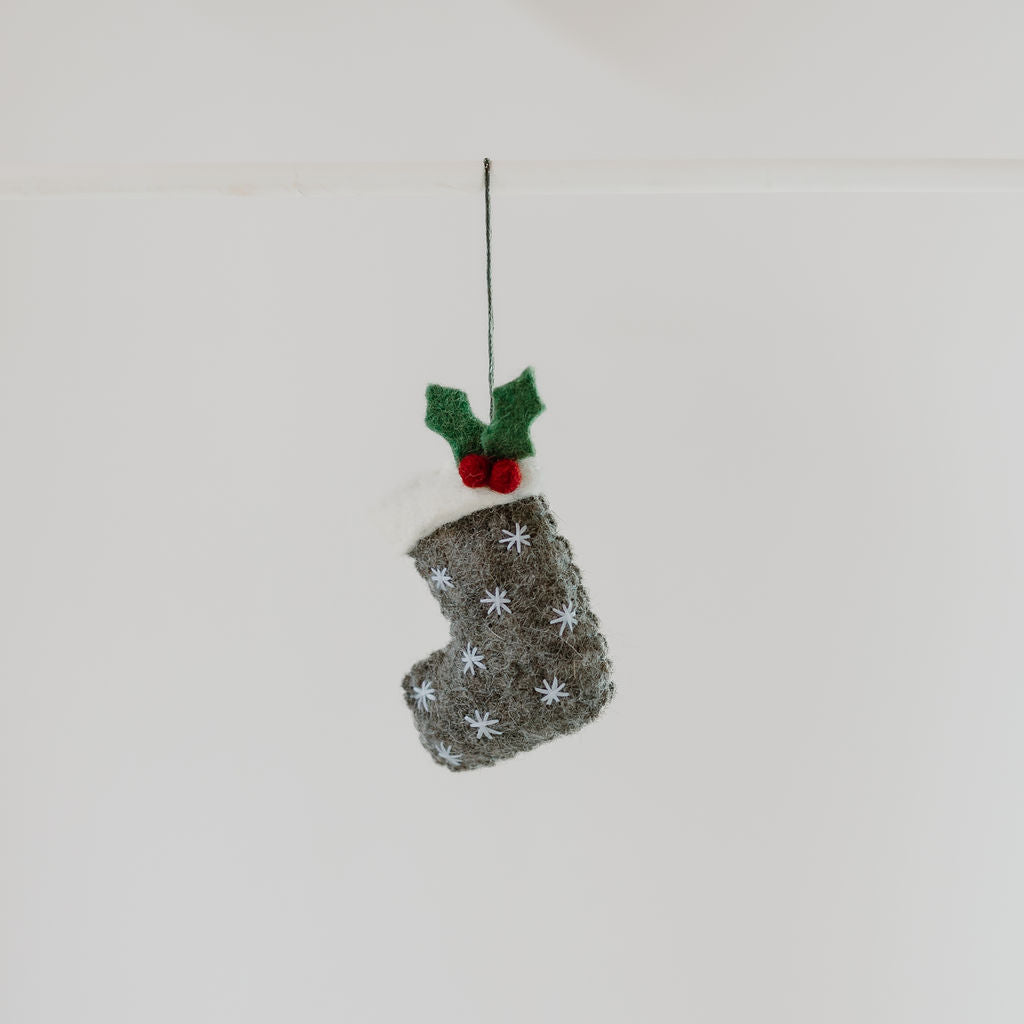 Pashom | Hanging Decoration - Stocking w/ Holly