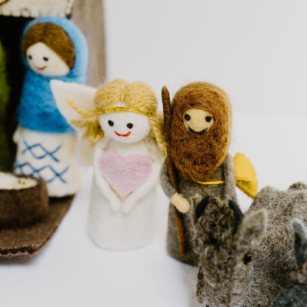 Pashom | Nativity Set - Coloured