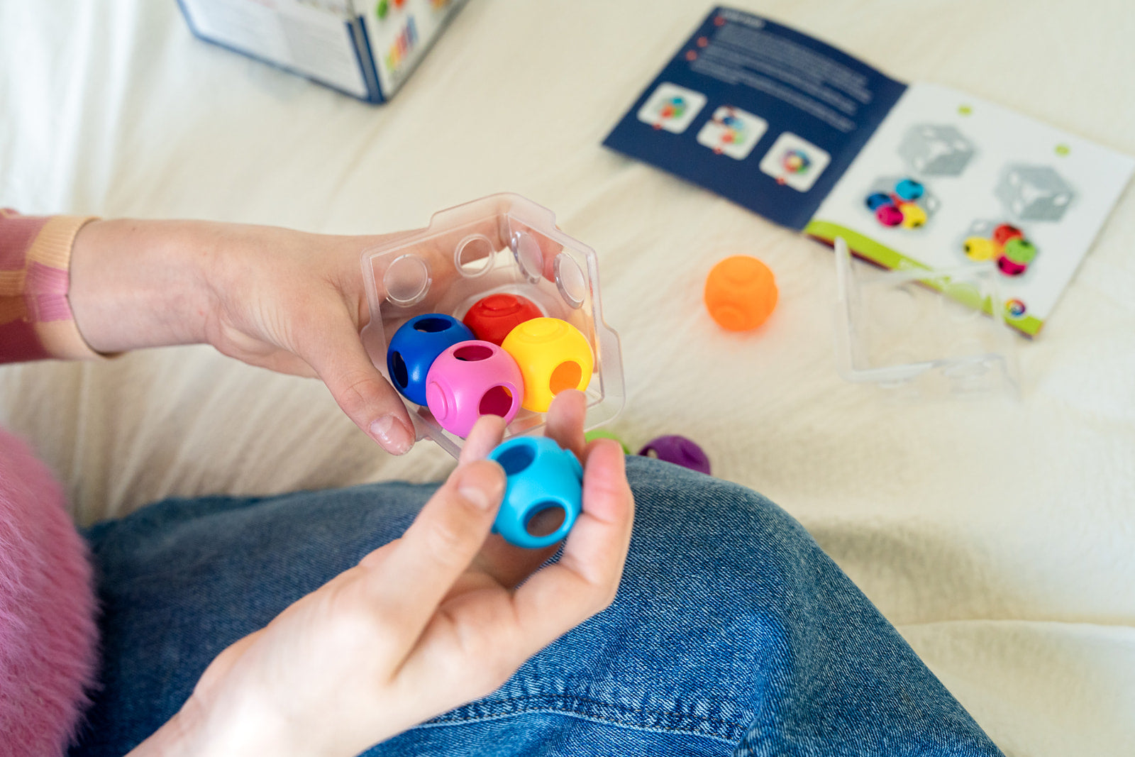 Smart Games | Caged Marbles