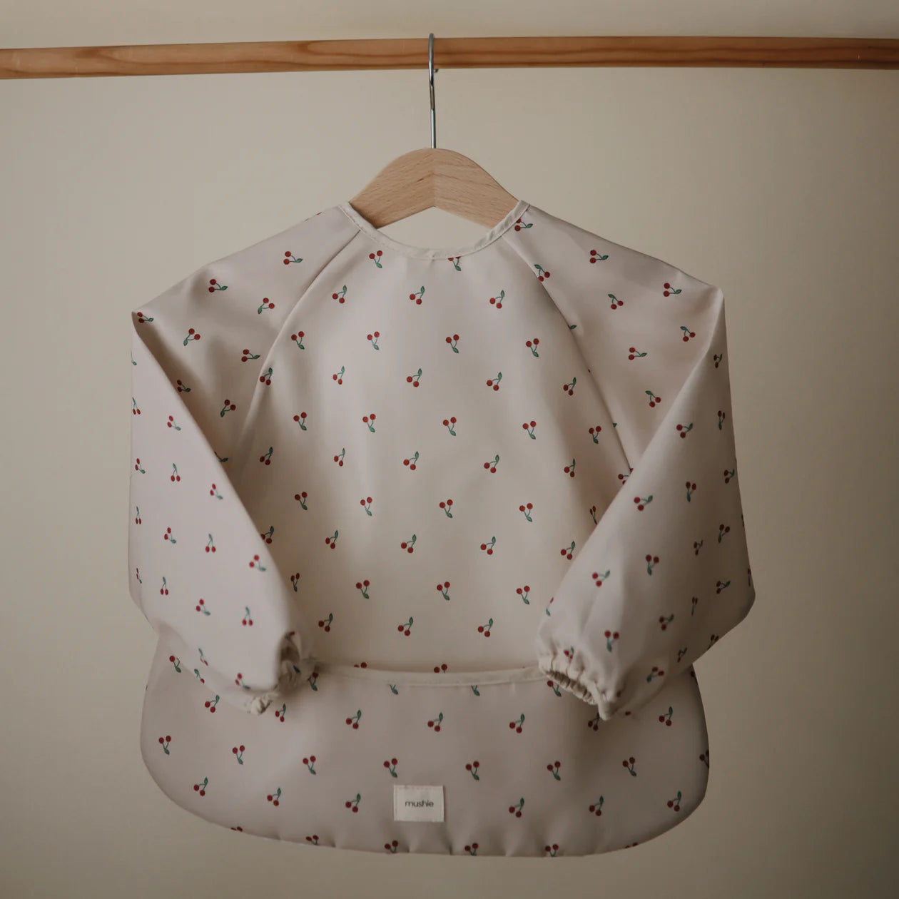 Mushie | Long Sleeve Bib
