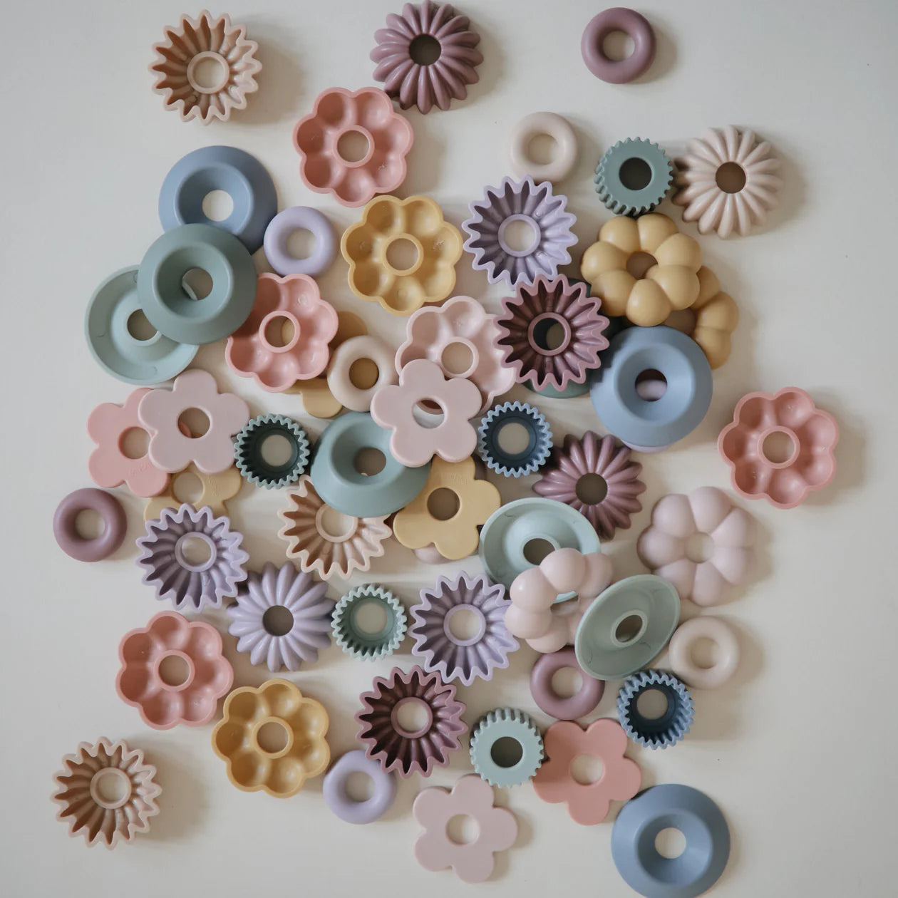 Mushie | Bead Lacing Toy Set