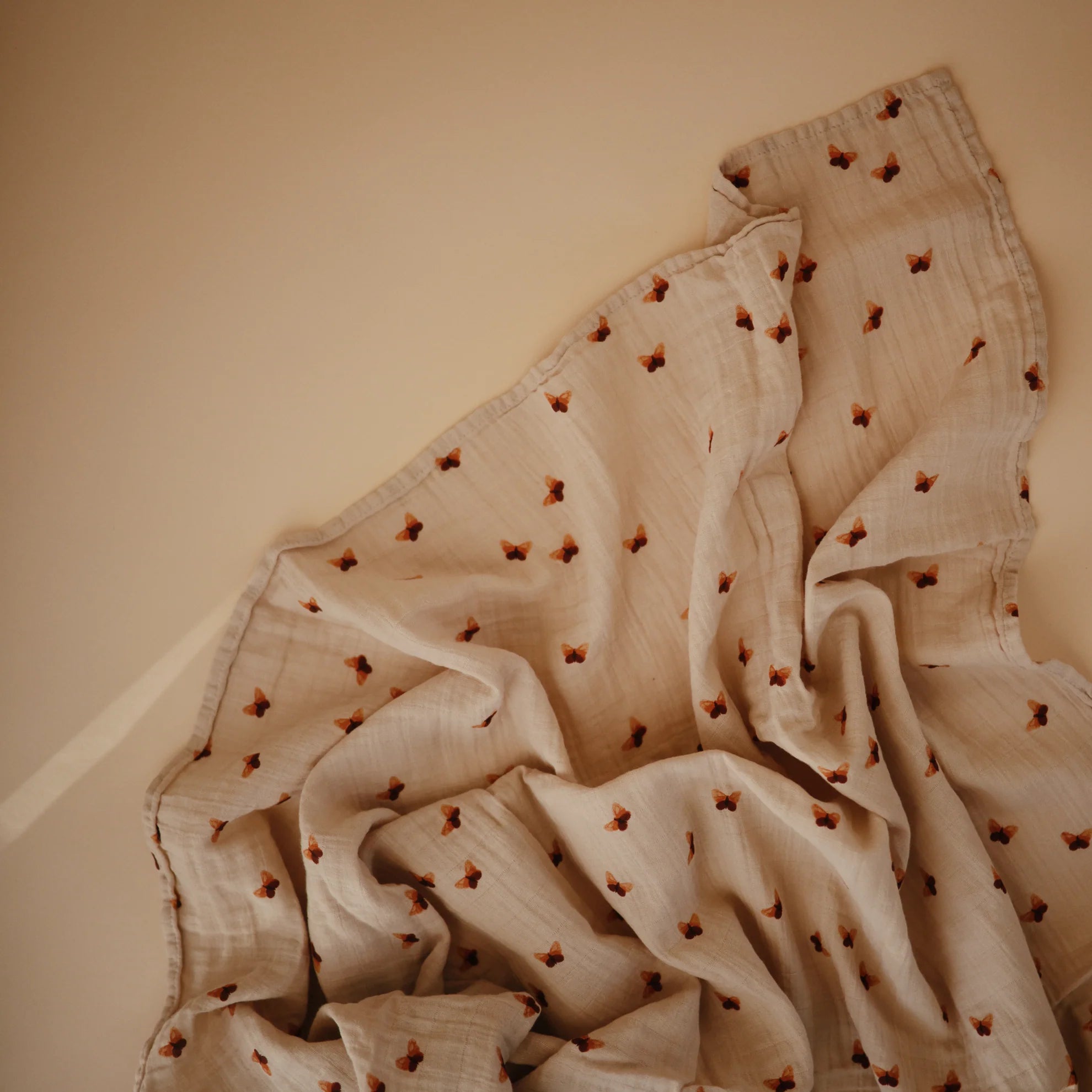 Mushie | Organic Cotton Muslin Swaddle - Butterflies