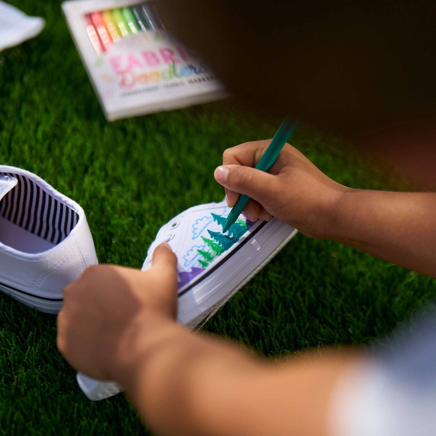 Ooly | Fabric Doodlers Markers - 12pk