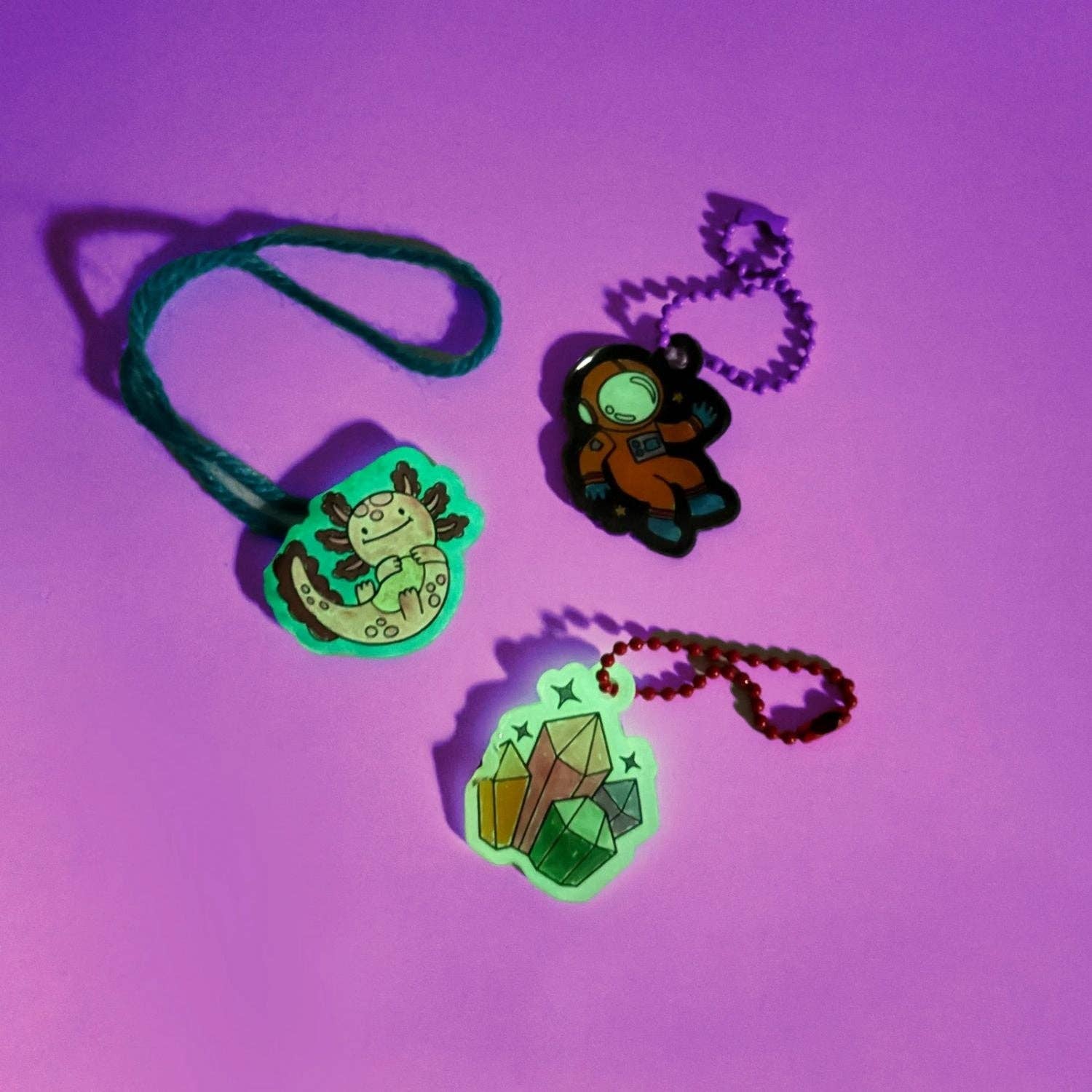 Ooly | Shrink-Its! DIY Shrink Art Kit - Glow-in-the-Dark Buddies