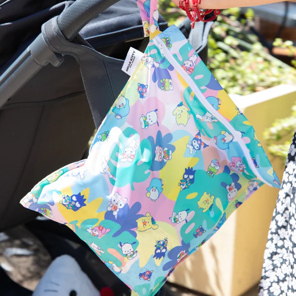 Bumkins | Wet Bag - Hello Kitty Luau