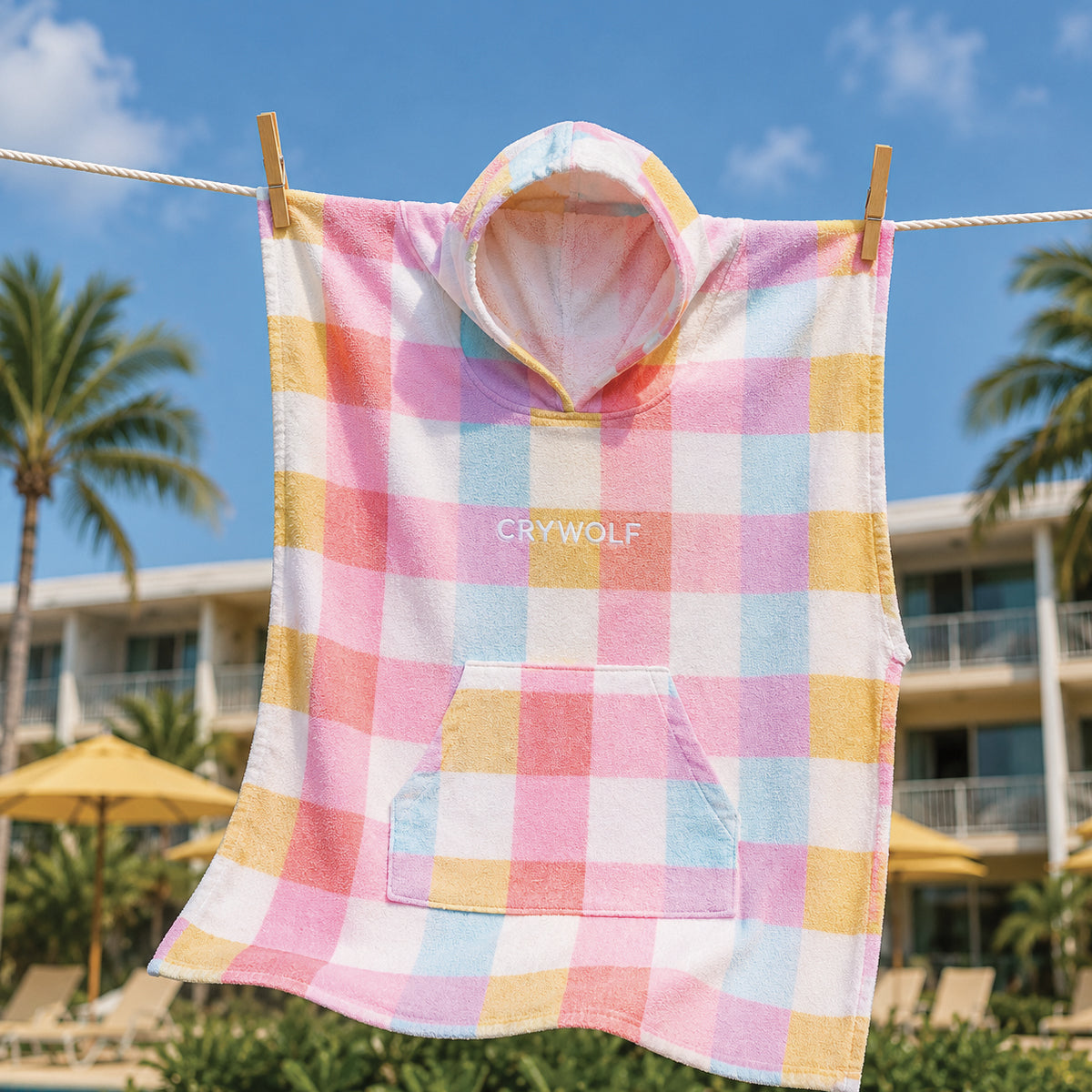 Crywolf | Hooded Towel - Pop Gingham