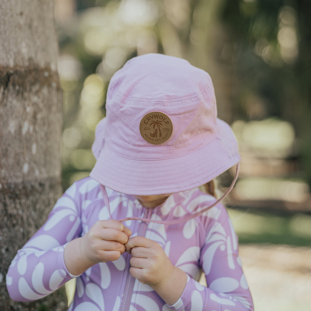Crywolf | Reversible Bucket Hat - Lilac Palms