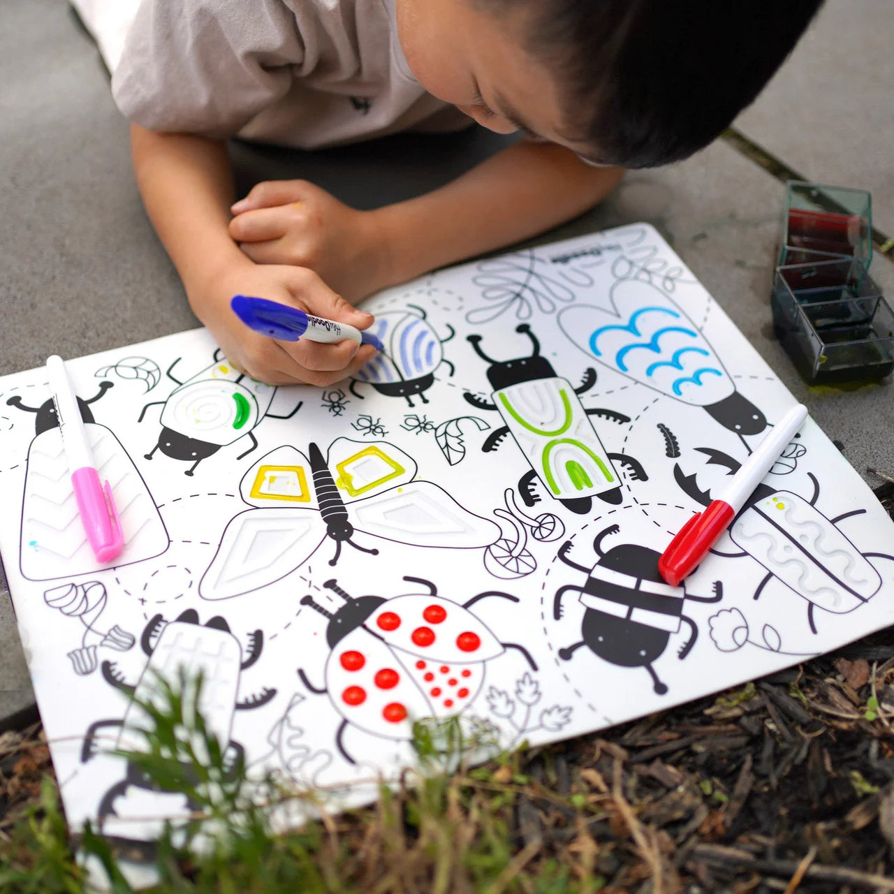 Hey Doodle | Sensory Playmat - Busy Bugs