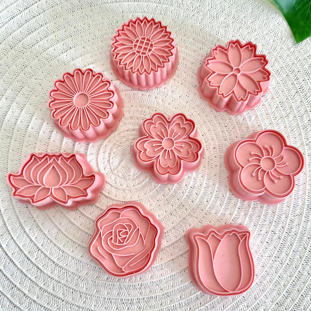 Wild Dough | Stamper & Cutter Set - Flowers