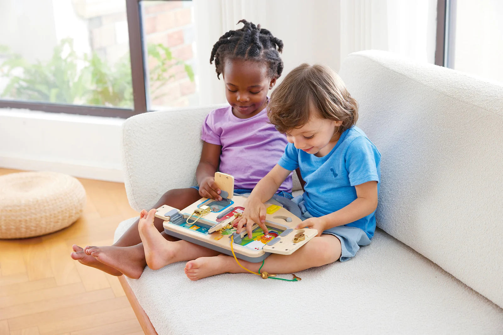 Hape | Lock & Learn Playboard