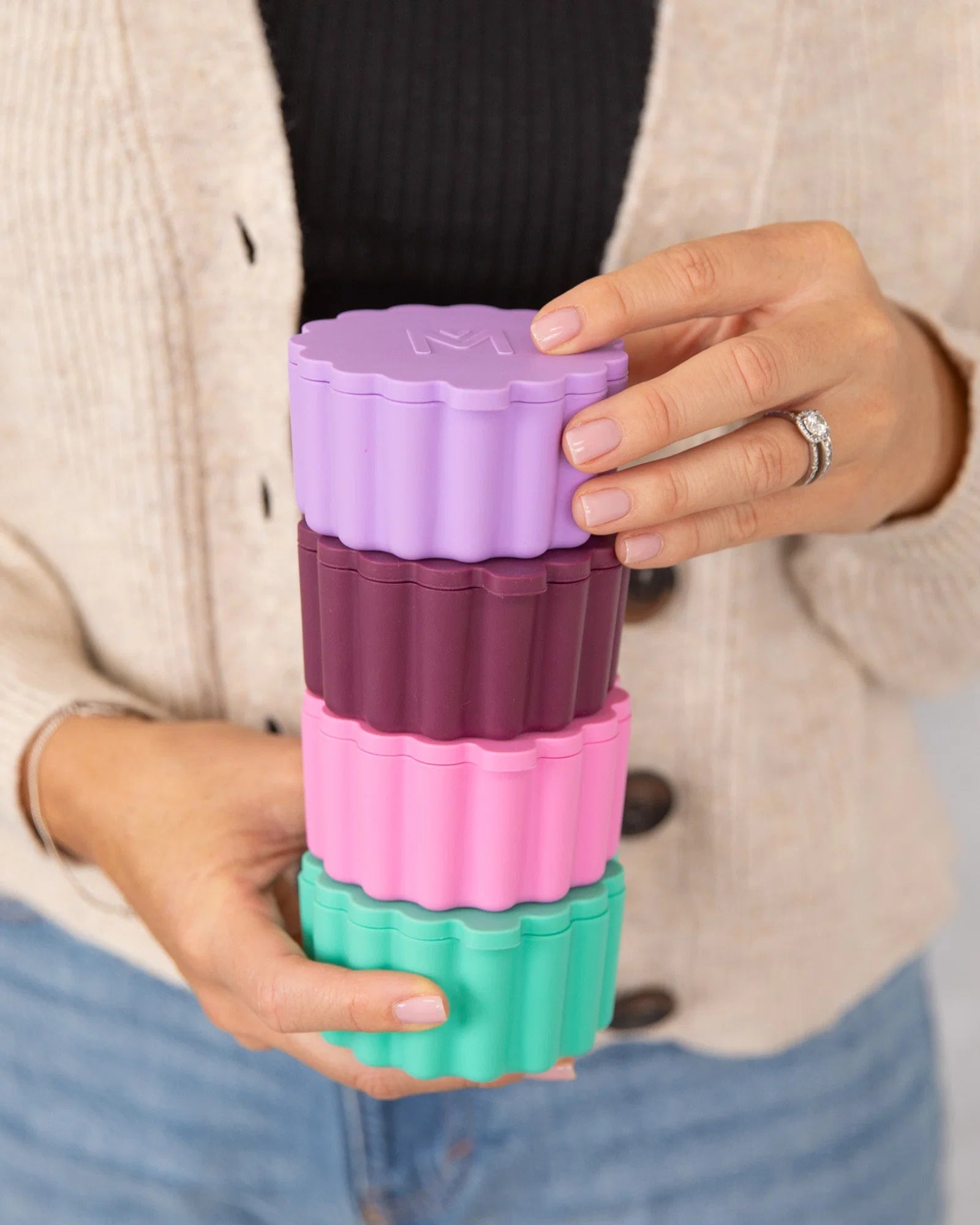 Montii | Silicone Scallop Tub