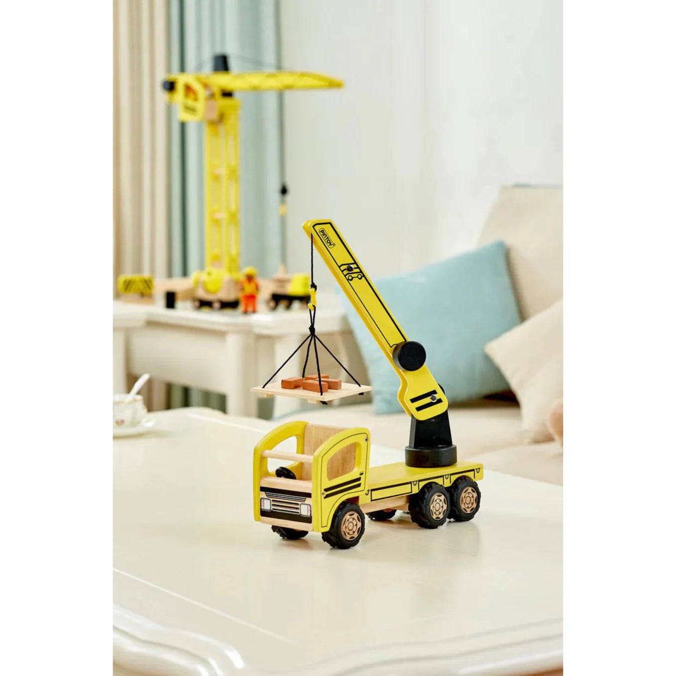 Pintoy | Mobile Crane