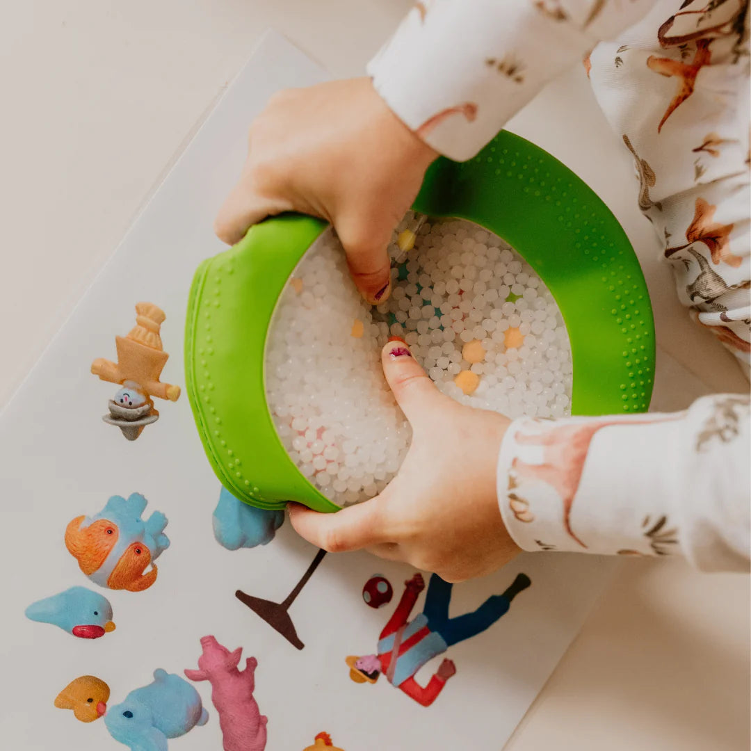 Jellystone | Peekaboo Sensory Bag - Farm