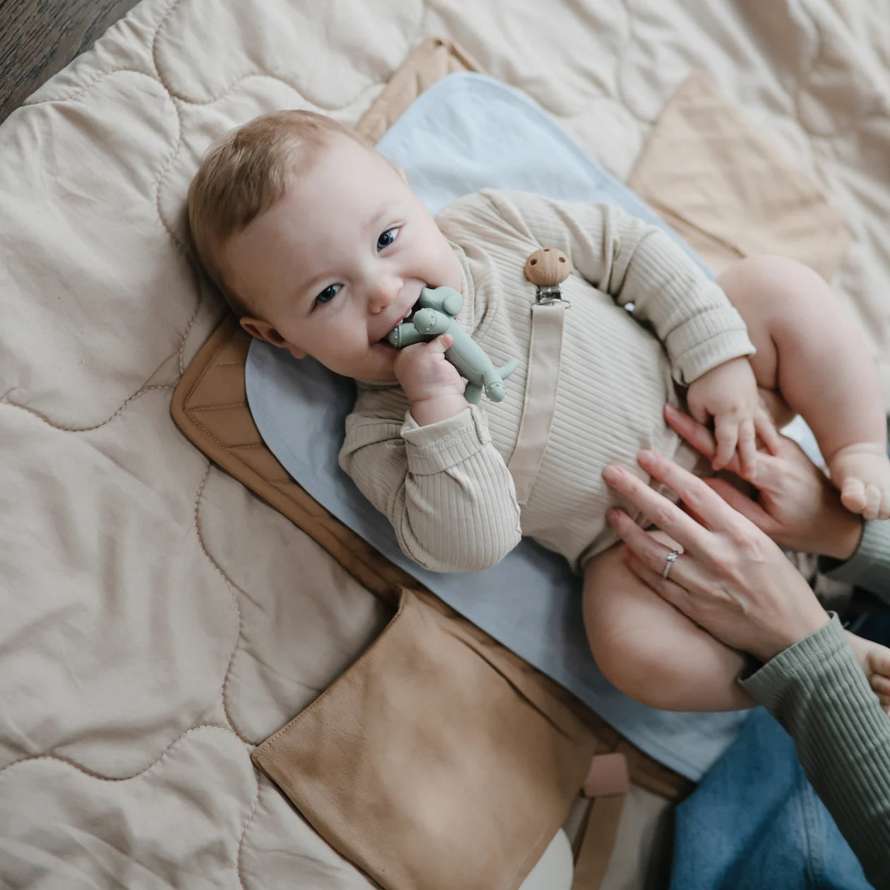Mushie | Silicone Figurine Teether - Dog