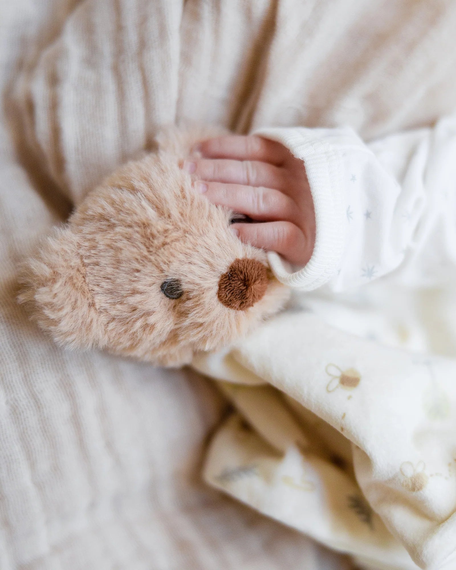 Little Linen | Lovie Comforter