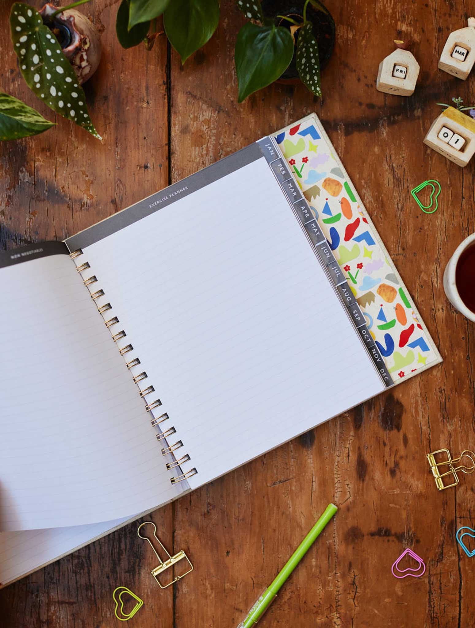Write to Me | 2024 Daily Hustle Planner - Oatmeal