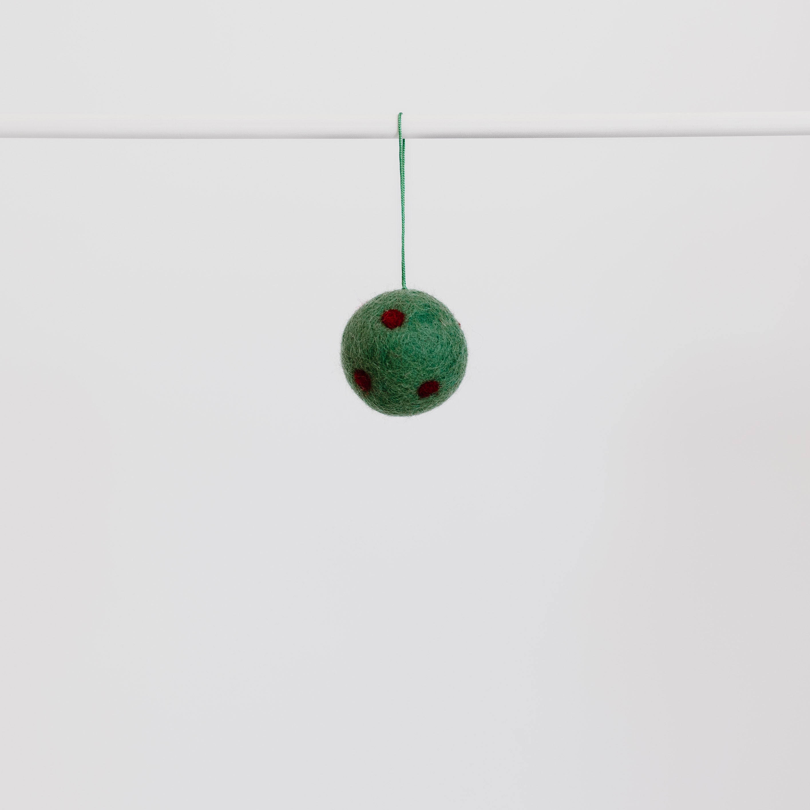 Pashom | Hanging Decoration - Ball with Spots