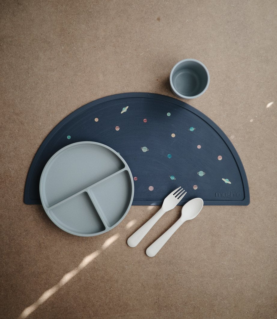 Mushie | Silicone Suction Divided Plate