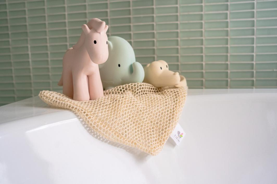 Tikiri | Rubber Bath Toy Set - Marshmallow