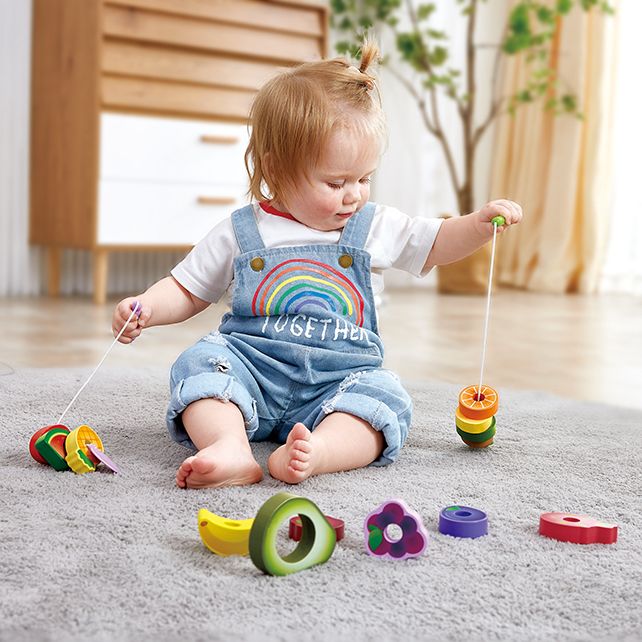 Hape | Caterpillar Fruit Feast Set